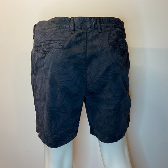 Michael Kors Men's Black Grey Palm Leaf Cotton Shorts - Size 34 - Picture 3 of 5